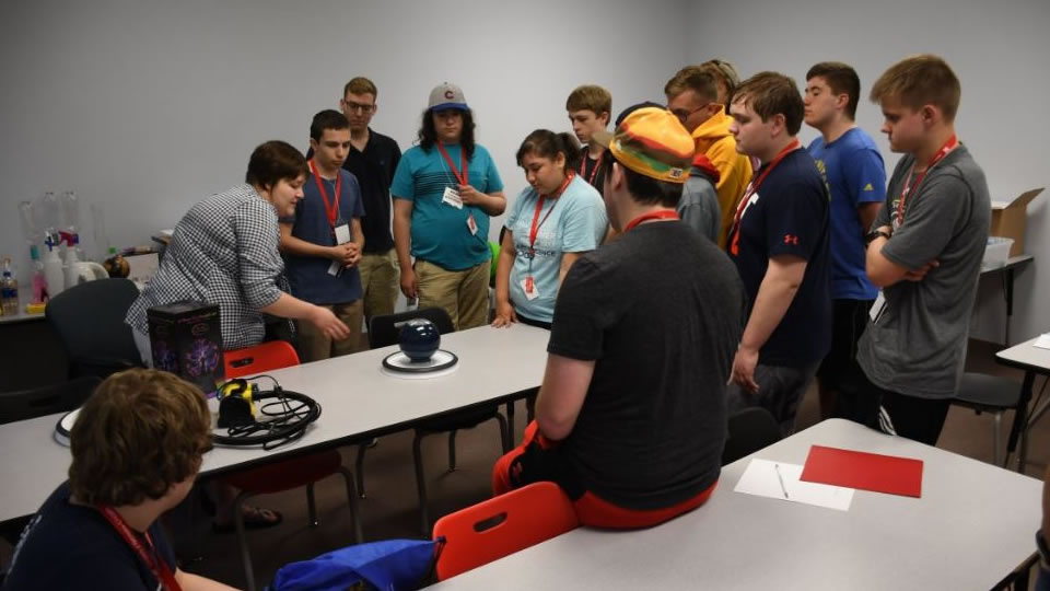 Teens discover climate and careers at Weather Camp 