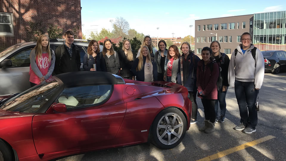 Students in Teslas combating climate change 